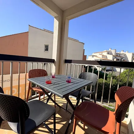 Appt 3 Pieces 4 Couchages Cap D'agde Ct121-022 *